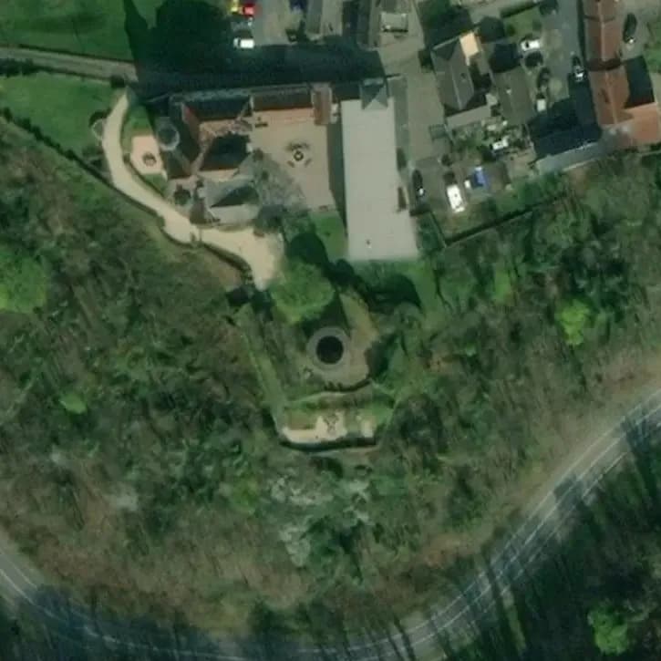 Verlaten Toren	