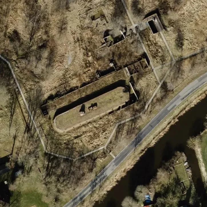 Ruine Fabriek	
